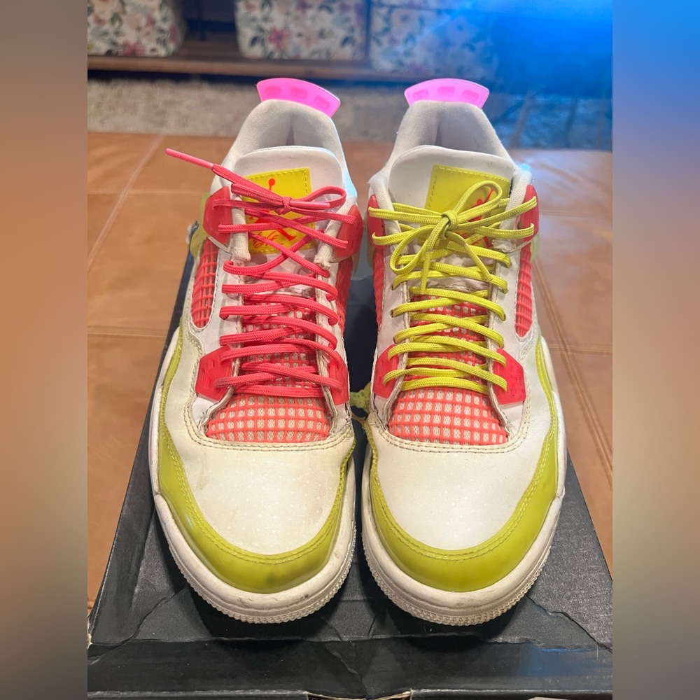 Nike Air Jordan 4 Retro White Lemon Pink Youth Sz.6.5Y
